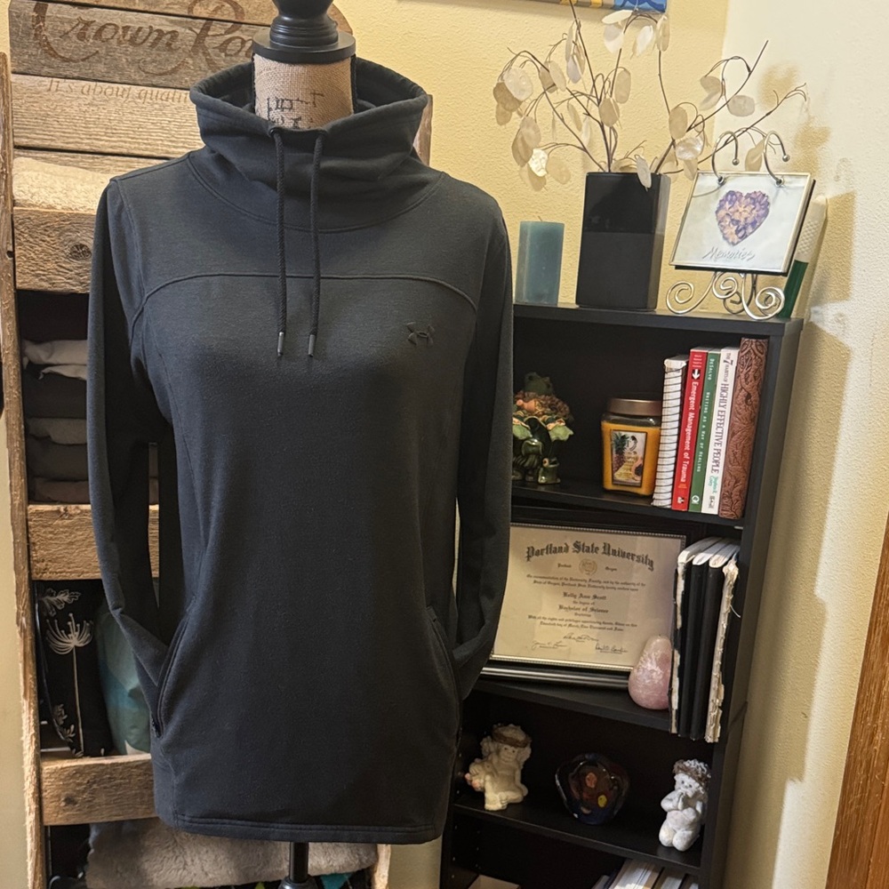 Under Armour like new condition cowl neck sweatshirt. Charcoal color, size L.